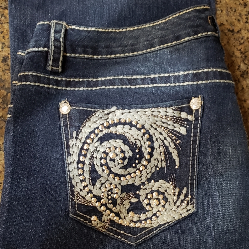 New ladies jeans